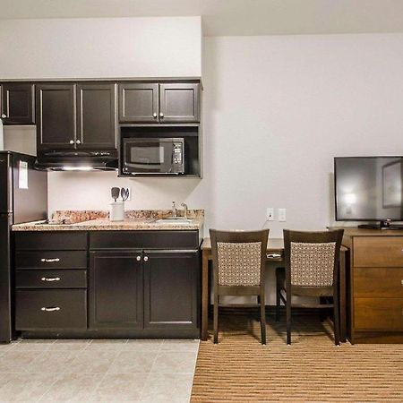 Royal Suites Estevan Exteriér fotografie